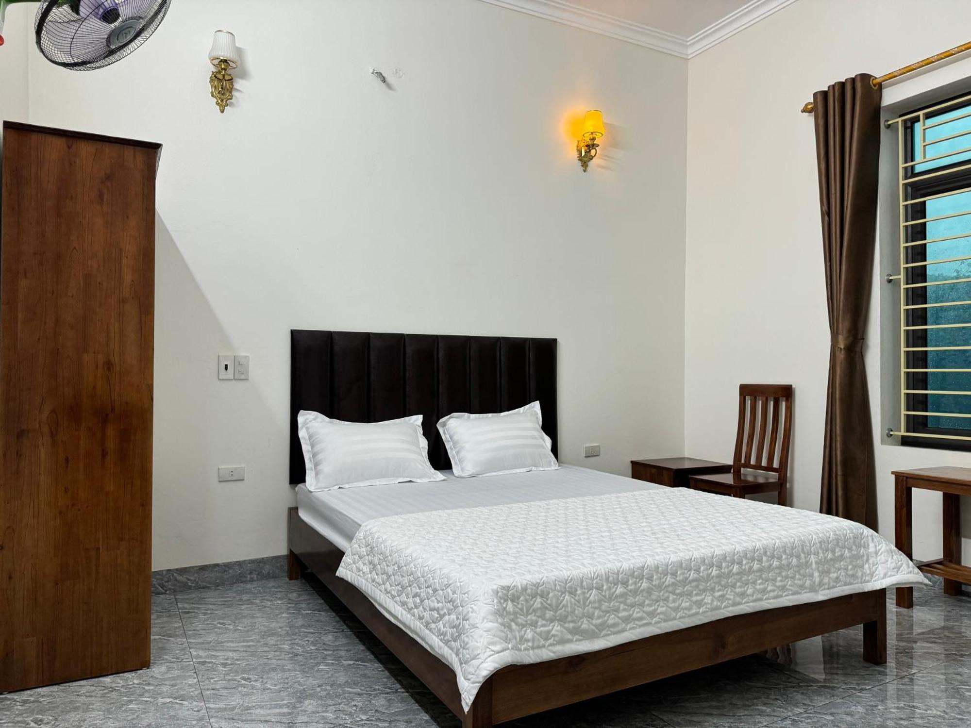 Hotel Minh Thang Nho Quan エクステリア 写真